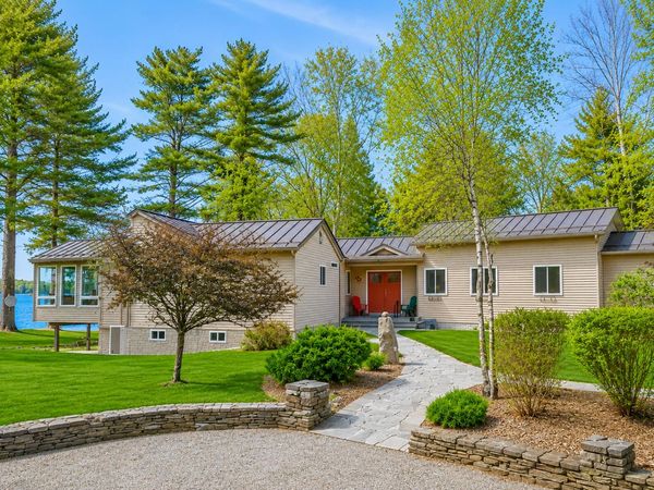 124 Collette Road, Holden, ME 04429