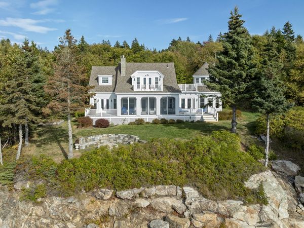 26 Miradon Lane, Southport, ME 04576