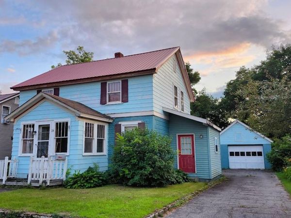 28 Eastland Avenue, Millinocket, ME 04462