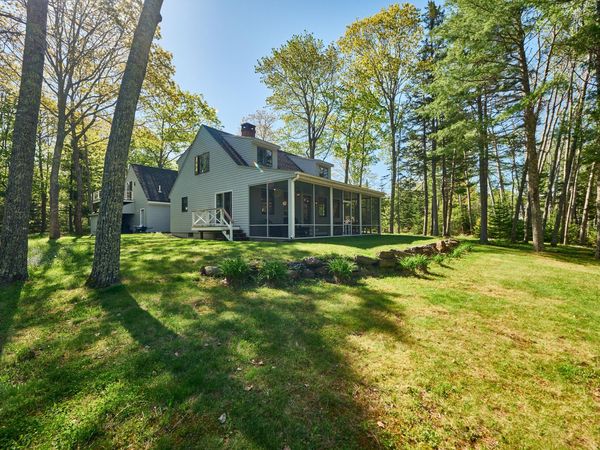 36 Snowdeal Lane , South Thomaston, ME 04858