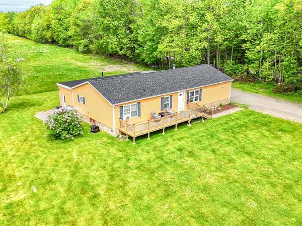 18 Ginger Place, Sidney, ME 04330