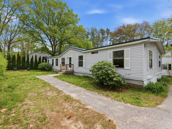 1 Boundary Way , Kennebunk, ME 04043