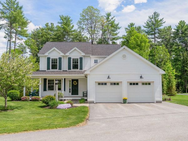2 Tacoma Lane, Cumberland, ME 04021