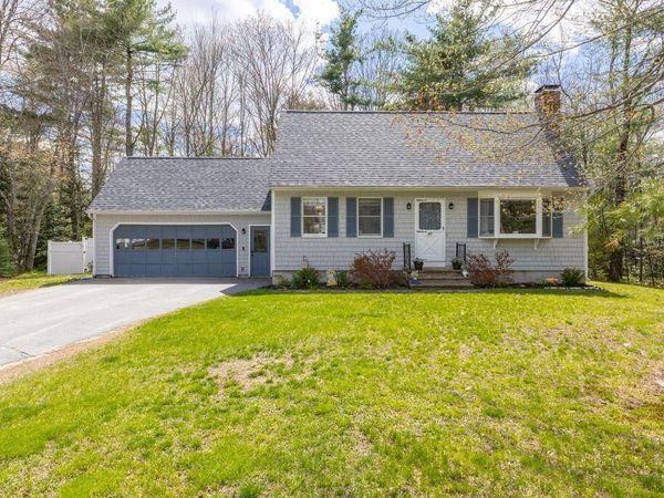 25 Goldeneye Drive, Topsham, ME 04086