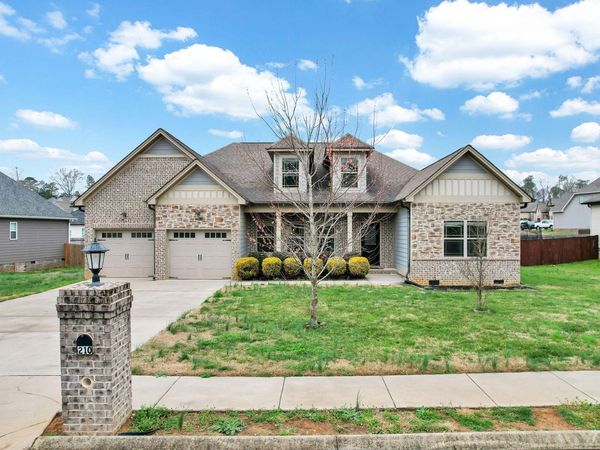 210 Winding Glen Drive NW, Cleveland, TN 37312