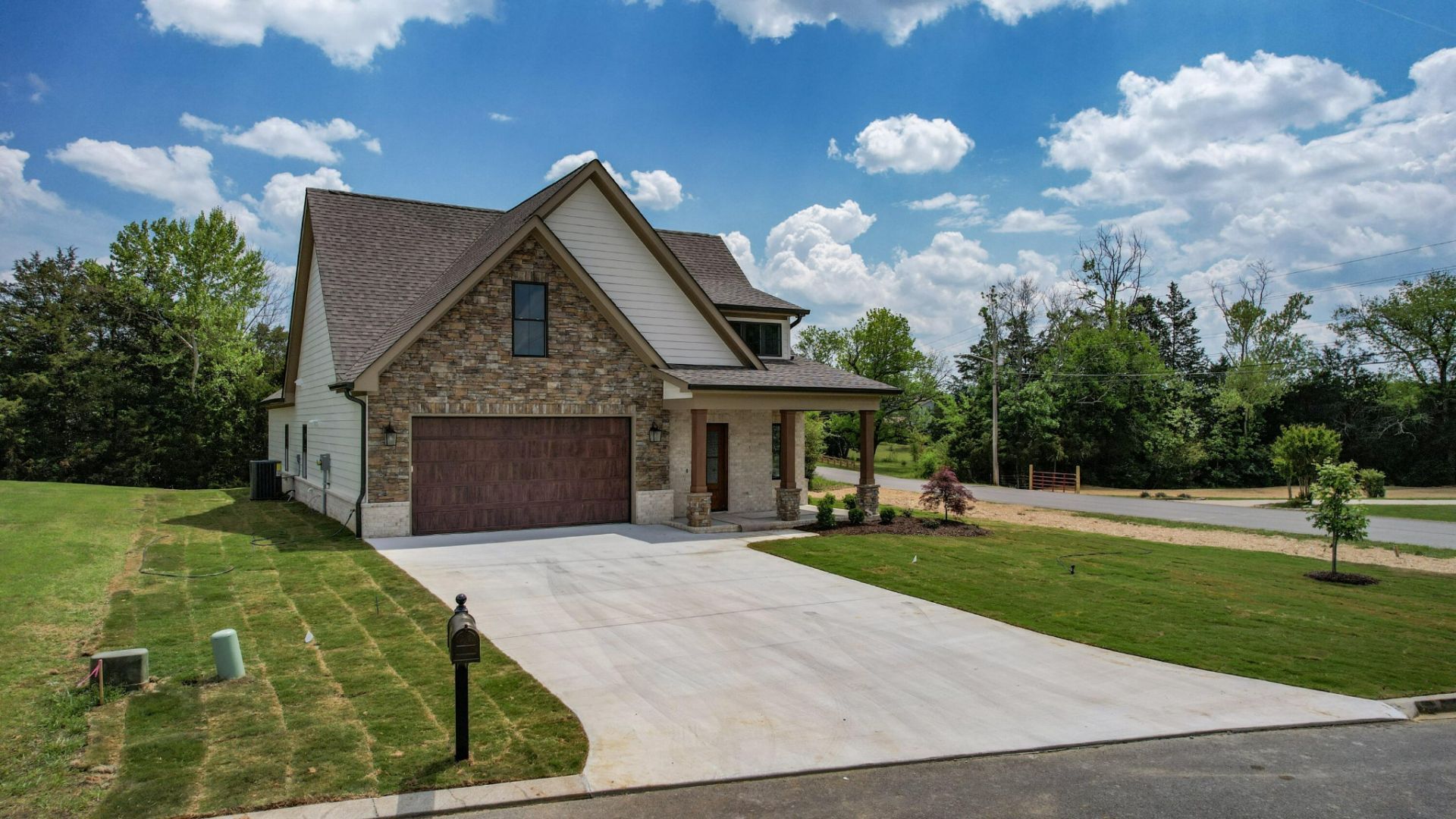 302 Kings Cove Court Nw, Cleveland, TN 37312 Main Photo