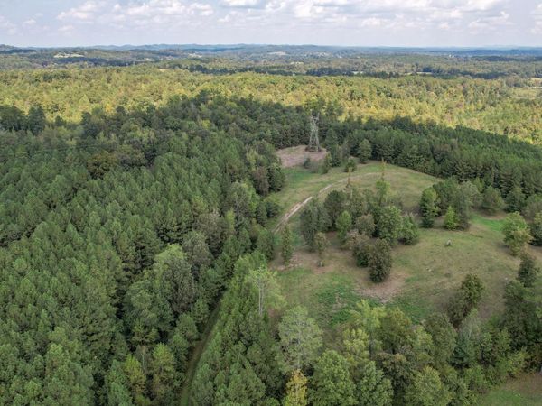 8093 Wright Lane NE, Cleveland, TN 37323