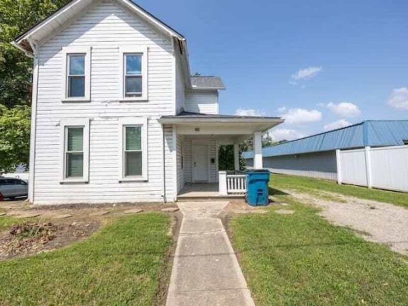 728 S Main Street, Bellefontaine, OH 43311 Photo 1