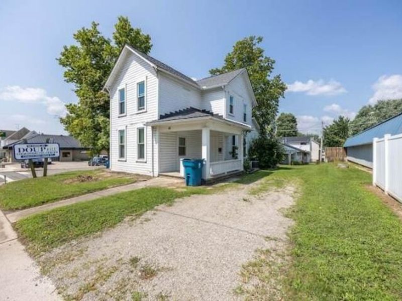 728 S Main Street, Bellefontaine, OH 43311 Photo 2