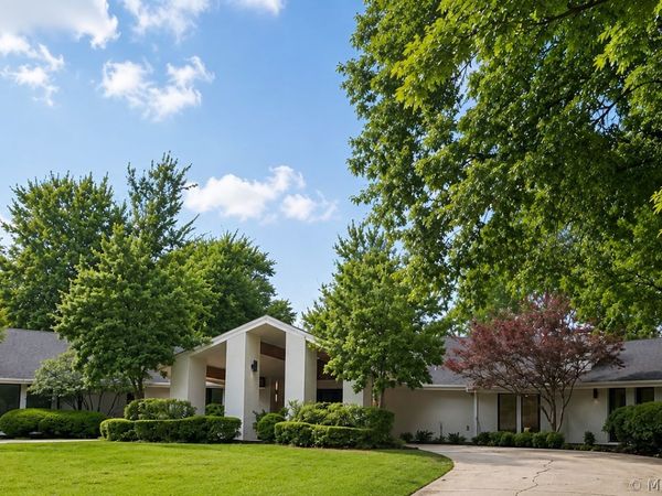 6424 S Jamestown Avenue SE, Tulsa, OK 74136