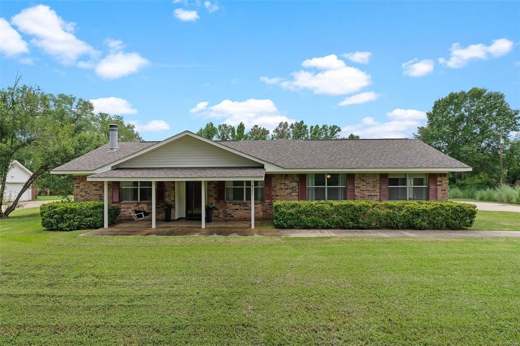 927 Stonewall Preston Road, Stonewall, LA 71078 Main Photo