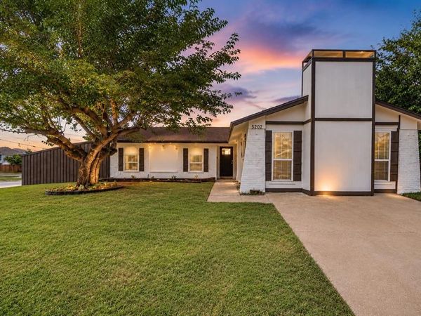 5202 Chestnut Place, Garland, TX 75043