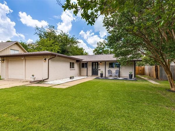 817 Kingswood Avenue, Richardson, TX 75080