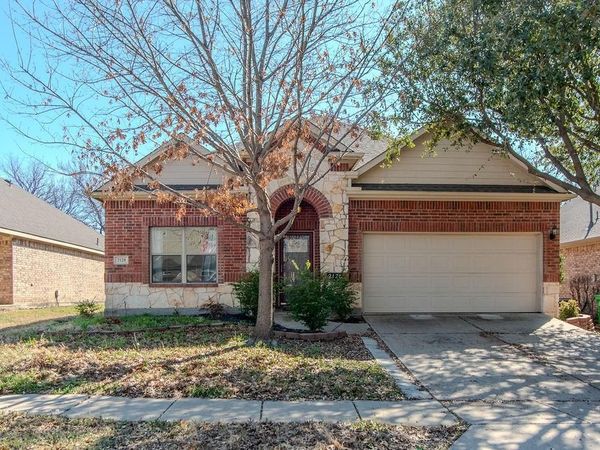 2128 Jonathan Creek Drive , Little Elm, TX 75068