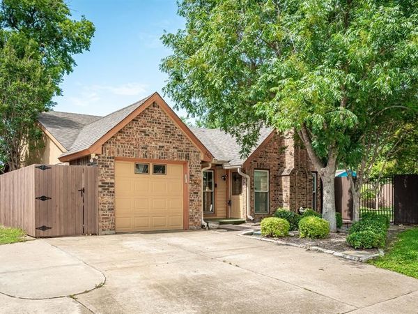 2801 Silkwood Court , Plano, TX 75074