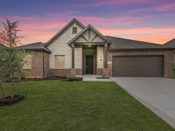 232 Gardenia Drive, Azle, TX 76020