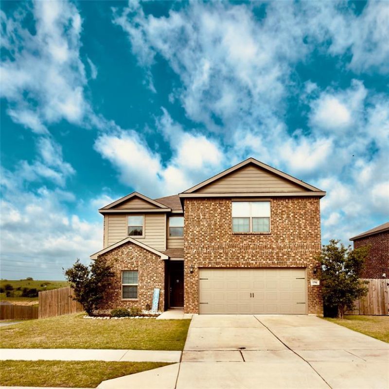 196 Cattlemans Creek Road W, Newark, TX 76071 Main Photo