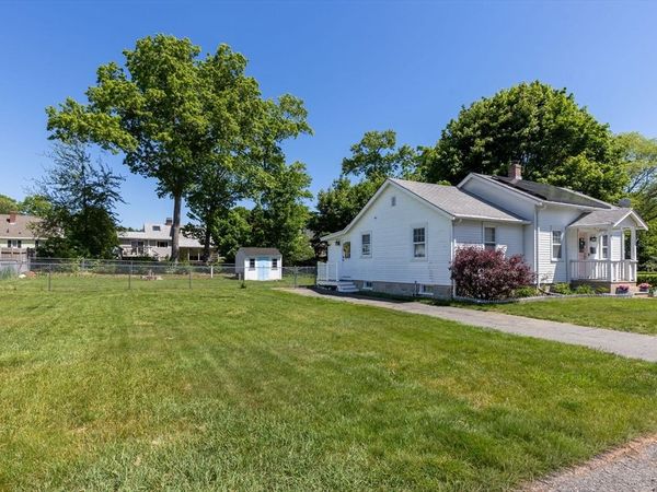 61 Columbus Ave, Easton, MA 02356