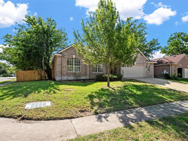 2212 Speidel DR, Pflugerville, TX 78660