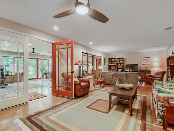6011 Shoal Creek BLVD, Austin, TX 78757