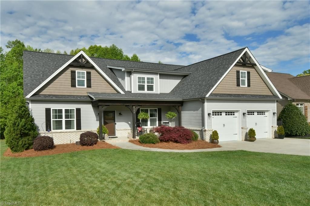 6844 Orchard Path Drive, Clemmons, NC 27012 Main Photo