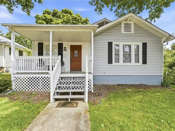 2507 Stockton Street , Winston-Salem, NC 27127