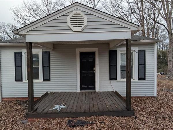 1910 Old Farmer Road, Asheboro, NC 27205