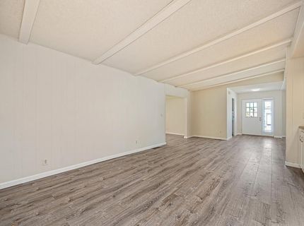137 Kassberg, Roseville, CA 95678 Photo