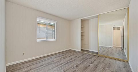 137 Kassberg, Roseville, CA 95678 Photo