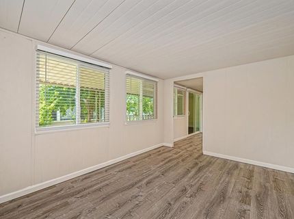 137 Kassberg, Roseville, CA 95678 Photo