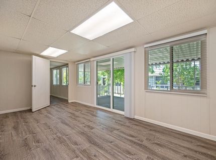 137 Kassberg, Roseville, CA 95678 Photo