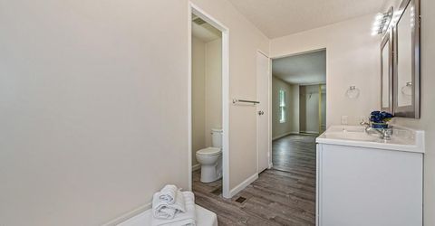 137 Kassberg, Roseville, CA 95678 Photo