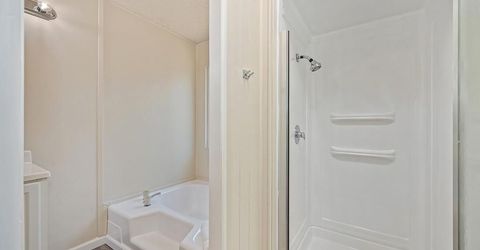 137 Kassberg, Roseville, CA 95678 Photo