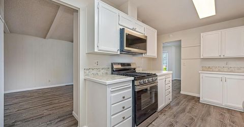 137 Kassberg, Roseville, CA 95678 Photo