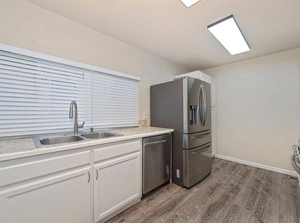 137 Kassberg, Roseville, CA 95678 Photo