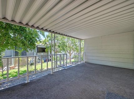 137 Kassberg, Roseville, CA 95678 Photo