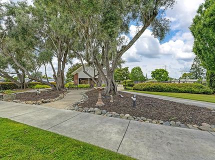 137 Kassberg, Roseville, CA 95678 Photo