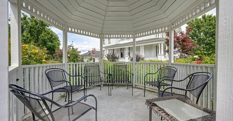 137 Kassberg, Roseville, CA 95678 Photo