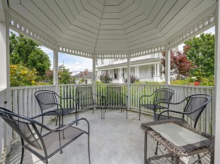 137 Kassberg, Roseville, CA 95678 Photo