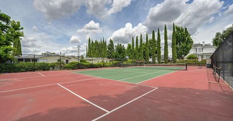 137 Kassberg, Roseville, CA 95678 Photo