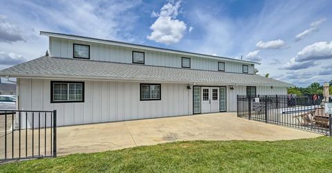 137 Kassberg, Roseville, CA 95678 Photo