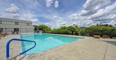 137 Kassberg, Roseville, CA 95678 Photo
