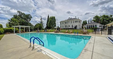 137 Kassberg, Roseville, CA 95678 Photo