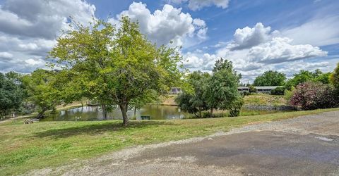 137 Kassberg, Roseville, CA 95678 Photo
