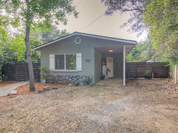1353 Martin Dr, Auburn, CA 95603