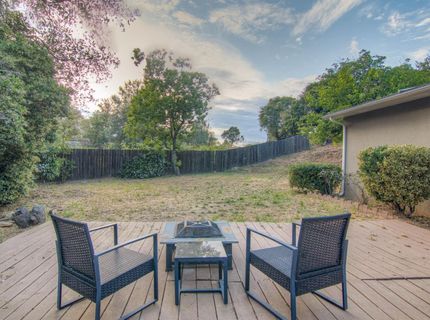 1353 Martin Dr, Auburn, CA 95603 Photo