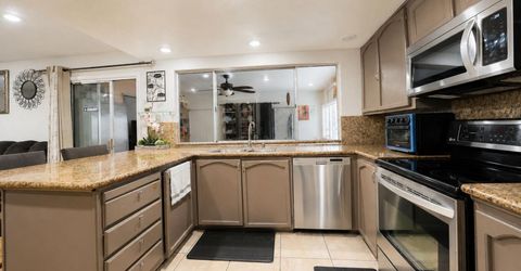 7962 Graylodge Ct, Sacramento, CA 95828 Photo