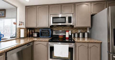 7962 Graylodge Ct, Sacramento, CA 95828 Photo