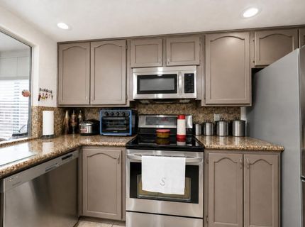 7962 Graylodge Ct, Sacramento, CA 95828 Photo