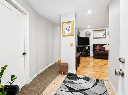 7962 Graylodge Ct, Sacramento, CA 95828 Photo